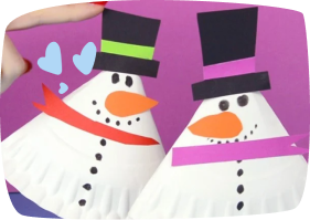 Sneeuwpop van papieren bord