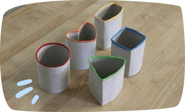 tampons avec des rouleaux de carton